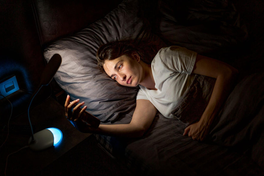 Why You Wake Up at 3AM and Can't Fall Back Asleep (And What's Actually Happening)
